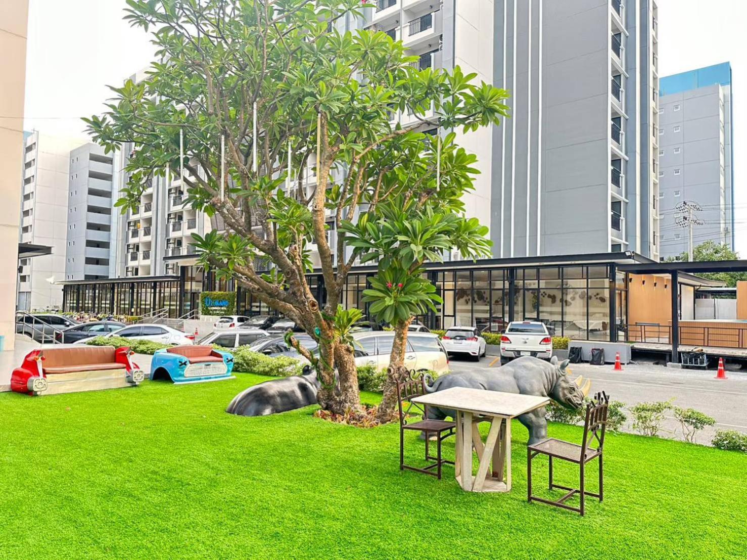 O2 Luxury Hotel Bangphli Kültér fotó