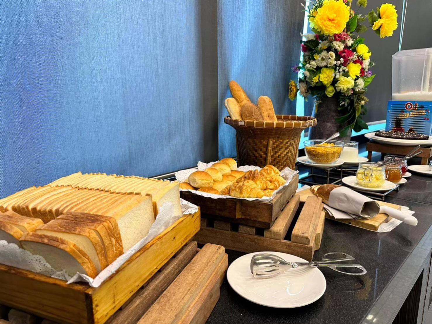 O2 Luxury Hotel Bangphli Kültér fotó