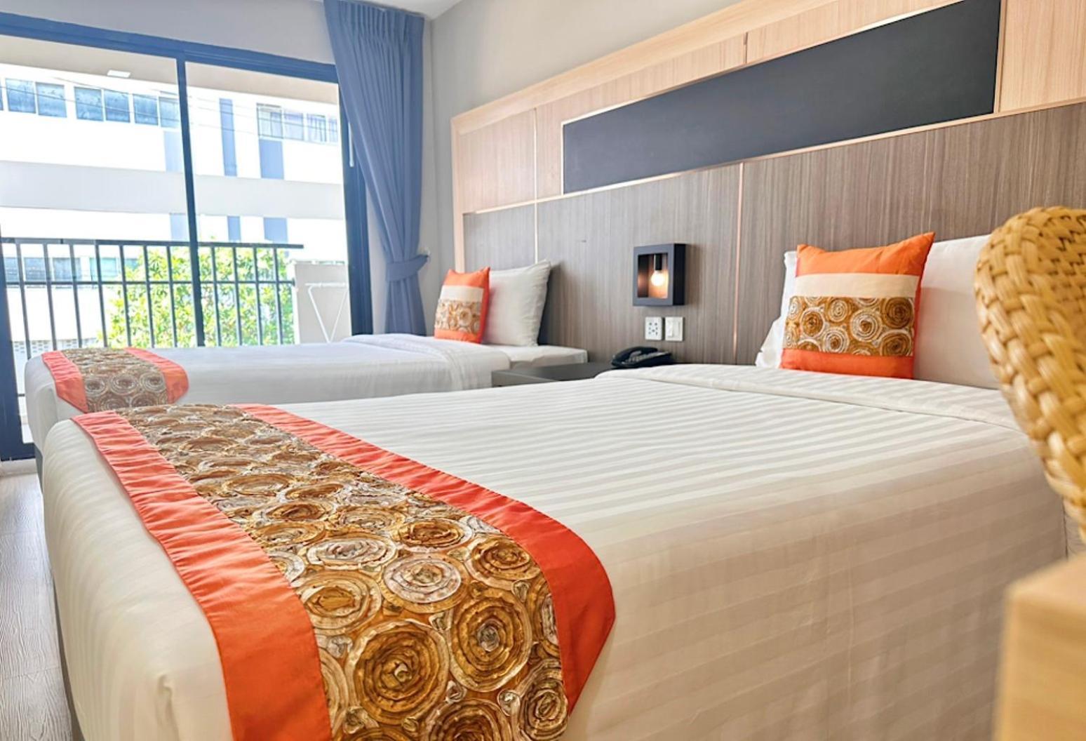 O2 Luxury Hotel Bangphli Kültér fotó