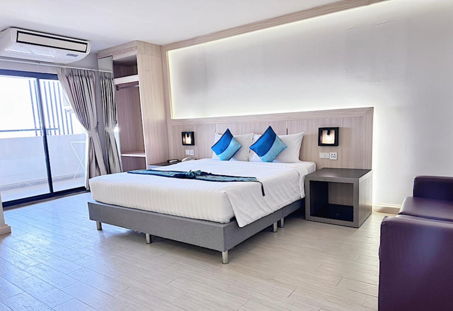 O2 Luxury Hotel Bangphli Kültér fotó